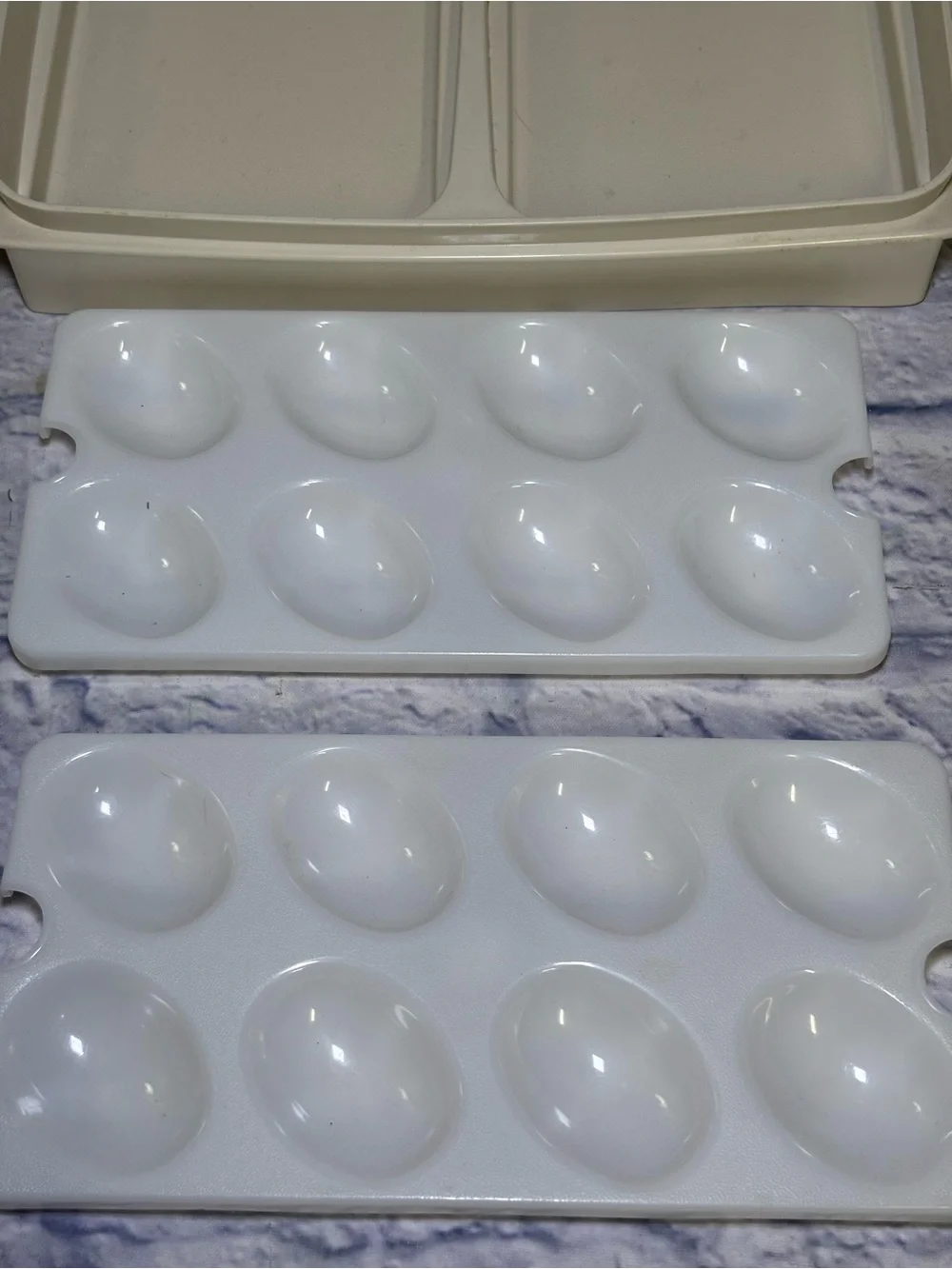 Tupperware 723-2 Egg Keeper Tray Almond 4 pieces as shown Vintage